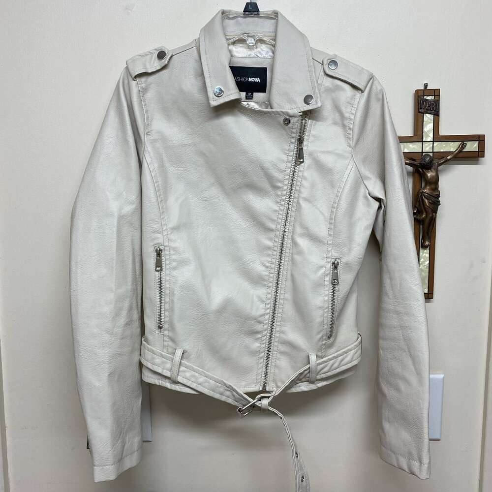 FASHION NOVA Araxie Vegan Leather Jacket - White